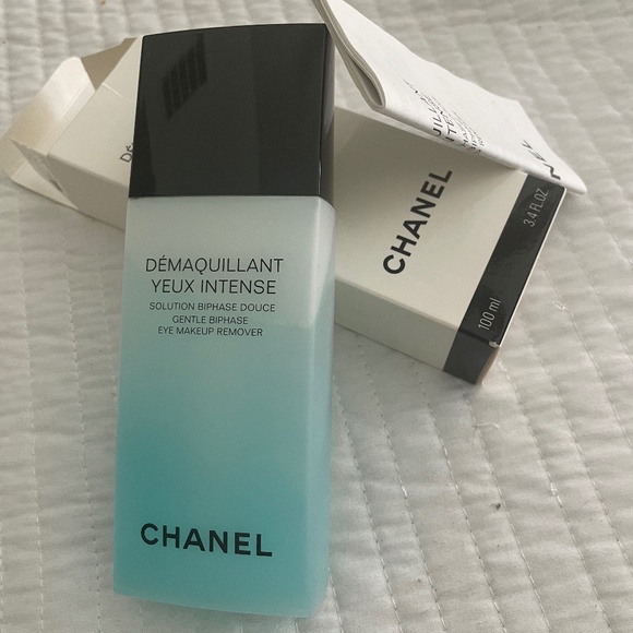 CHANEL | Skincare | Nib Chanel Demaquillant Yeux Intense Eye Makeup Remover  | Poshmark